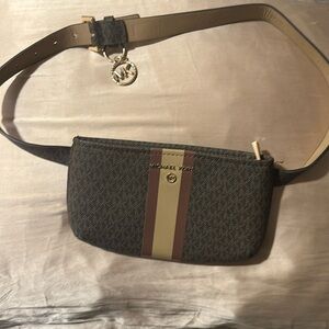 michael kors belt bag